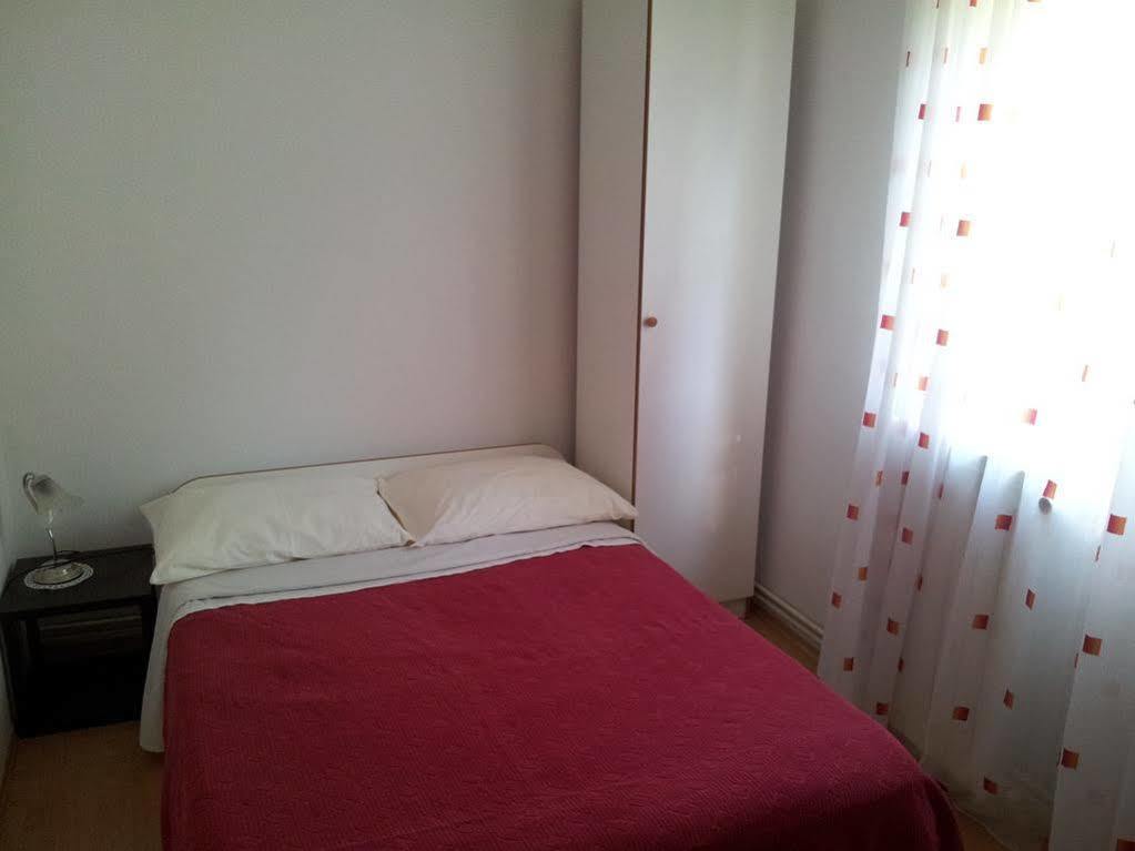 Apartment Sime Trogir Eksteriør billede